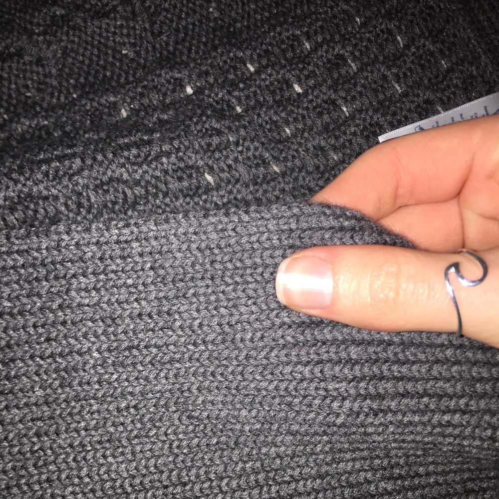 Ivivva Cardigan - Picture 3 of 4